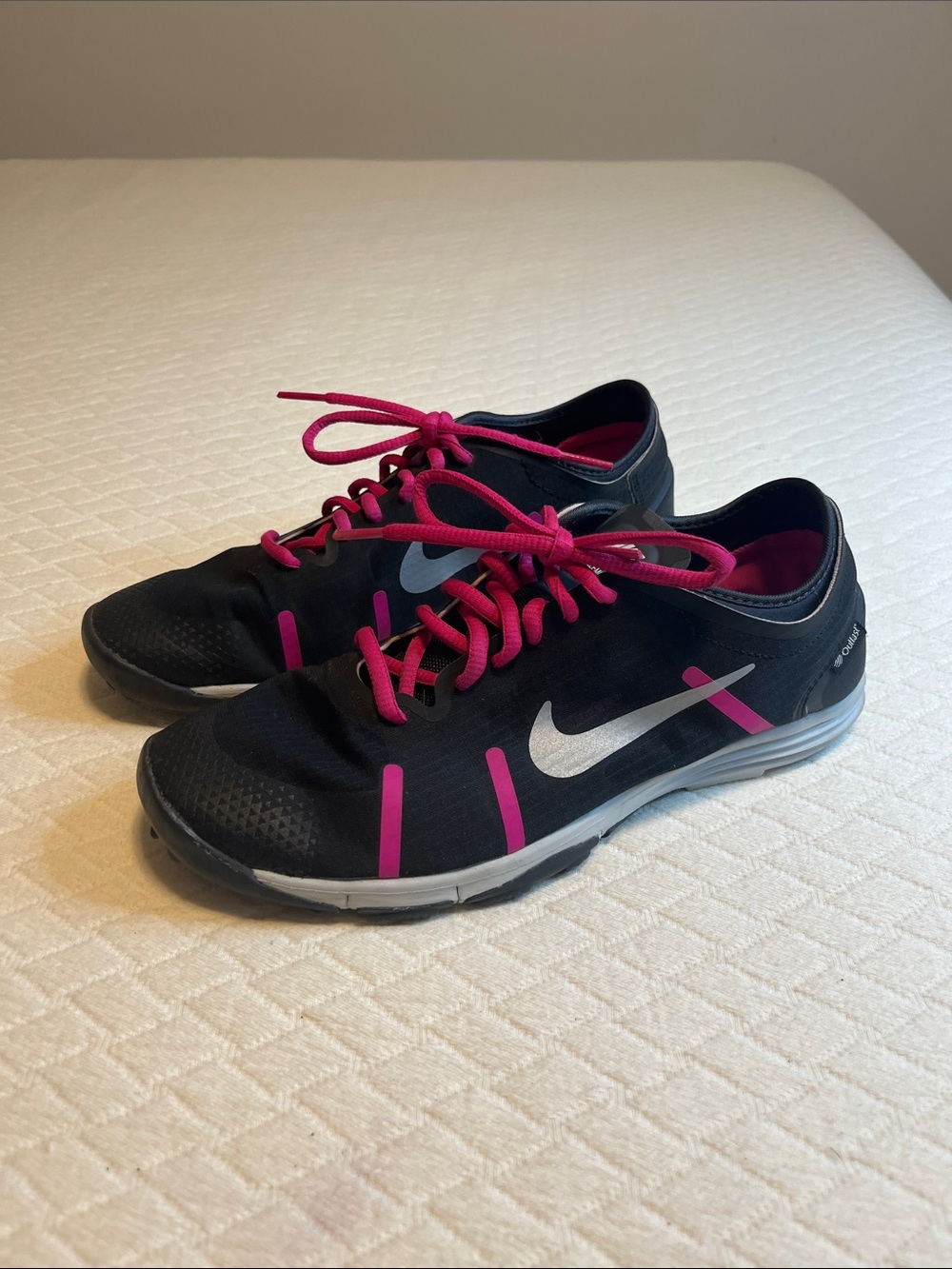 Nike Training lunarelement women’s sneakers, black/pink/silver, 8.5